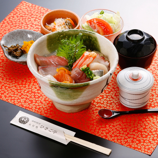 ひさご丼(海鮮丼)